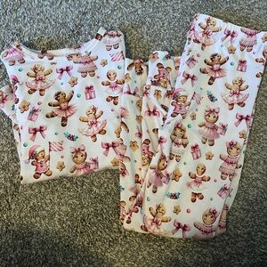 Kids Bamboo Pajamas with Pink and White Gingerbread Print